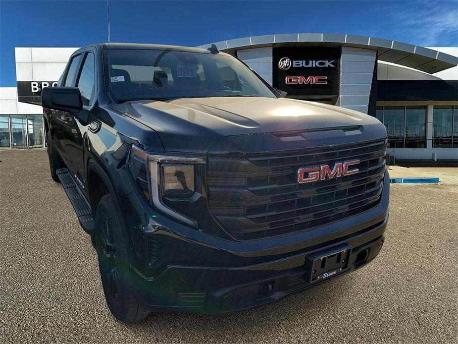 new 2025 GMC Sierra 1500 car, priced at $52,784