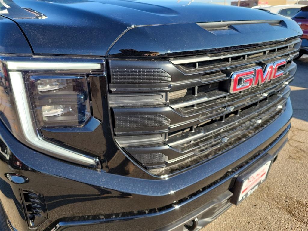 new 2025 GMC Sierra 1500 car, priced at $51,784