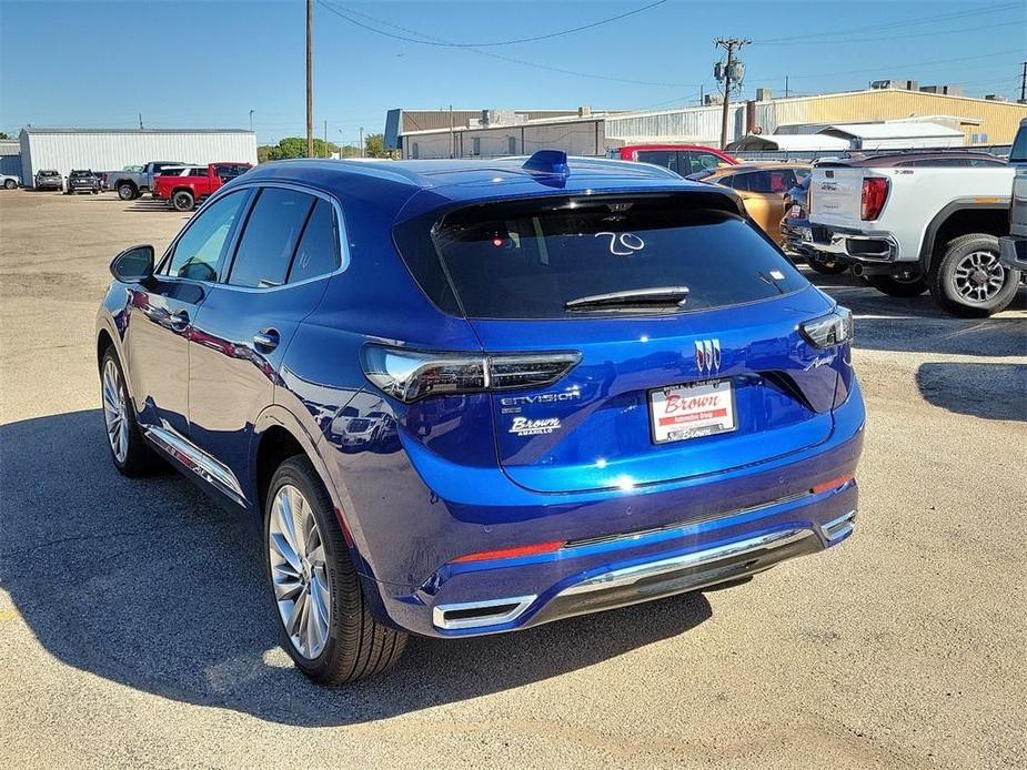 new 2024 Buick Envision car, priced at $44,999