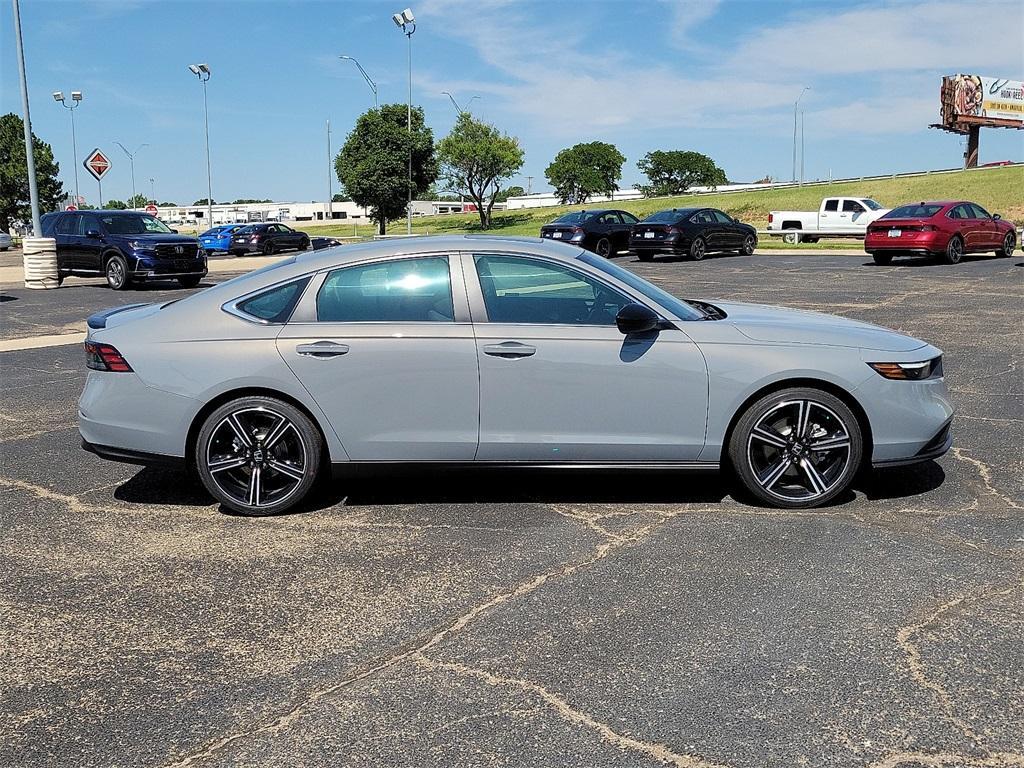 new 2025 Honda Accord Hybrid car, priced at $34,555