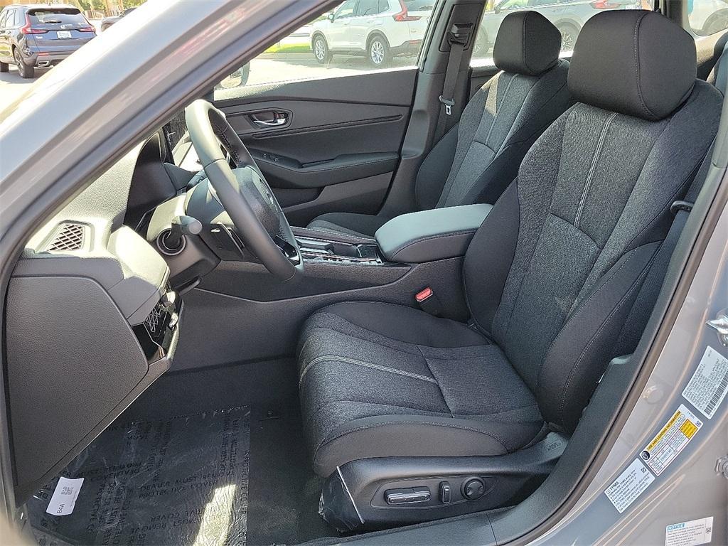 new 2025 Honda Accord Hybrid car, priced at $34,555
