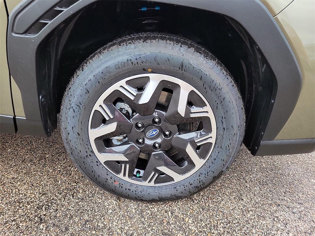 new 2025 Subaru Forester car, priced at $34,317