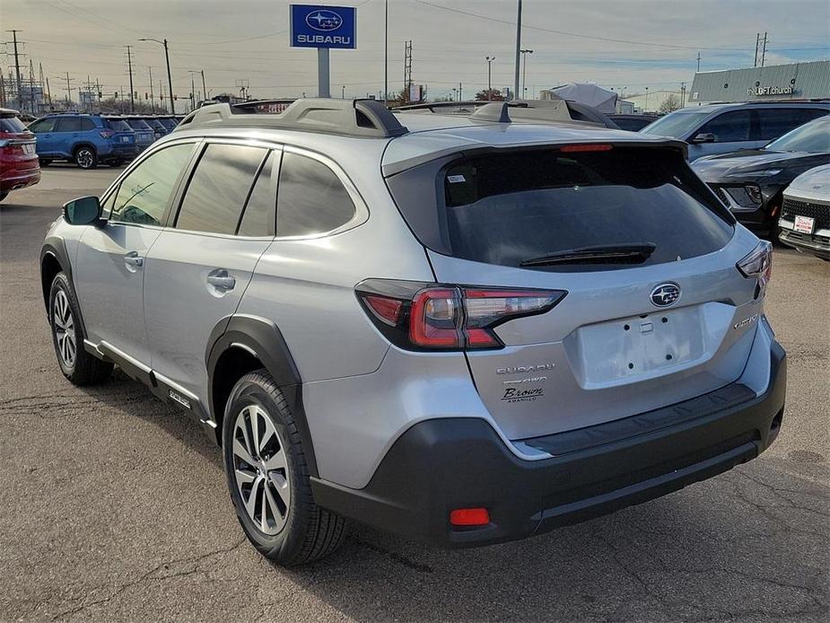 new 2025 Subaru Outback car, priced at $33,948