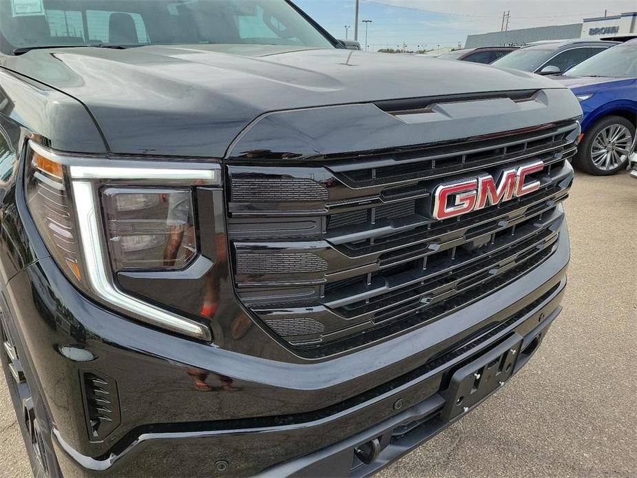 new 2025 GMC Sierra 1500 car, priced at $64,186