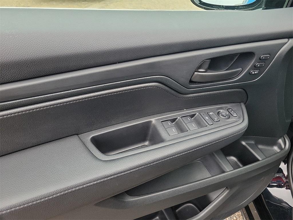 used 2023 Honda Odyssey car, priced at $38,880