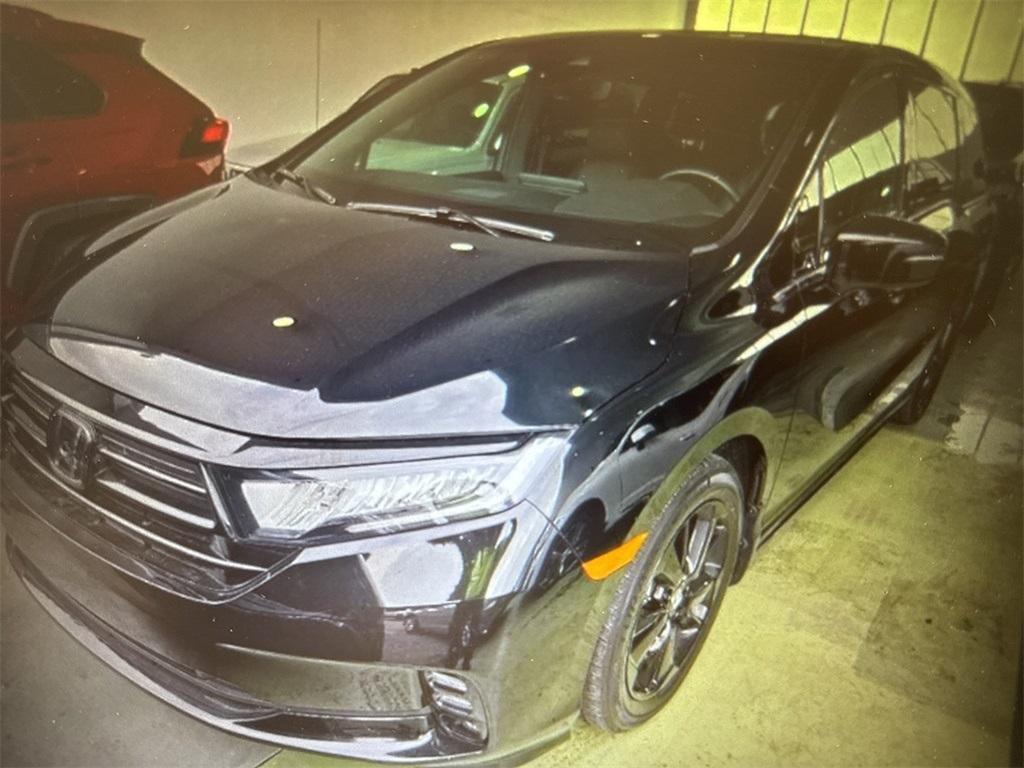 used 2023 Honda Odyssey car, priced at $40,690
