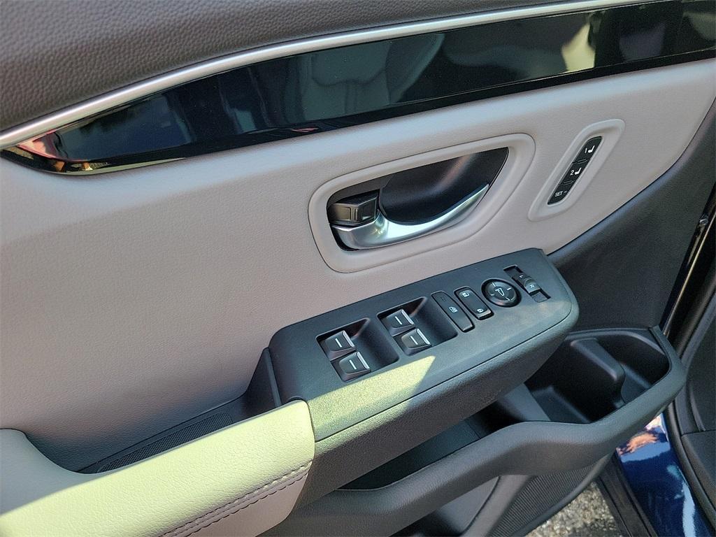 new 2025 Honda Pilot car, priced at $45,639