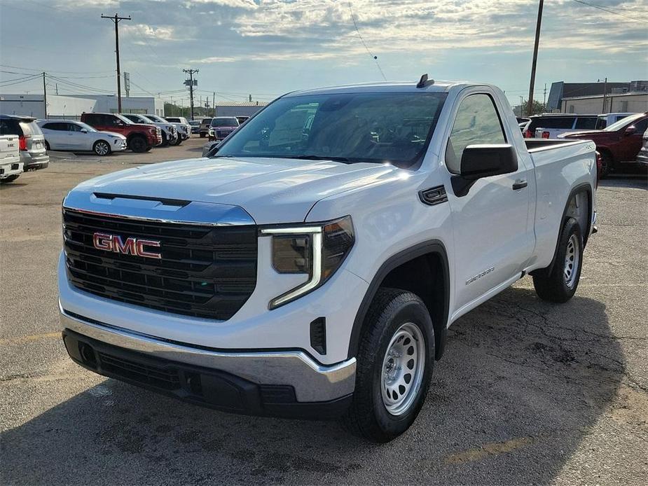 new 2025 GMC Sierra 1500 car, priced at $42,650