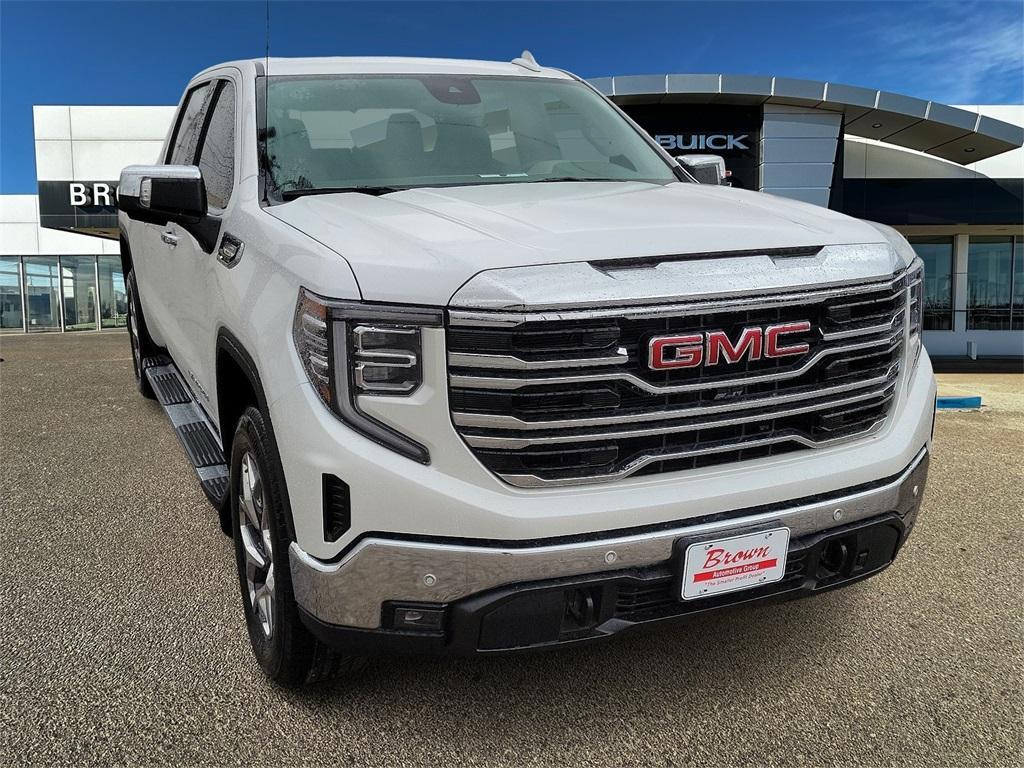 new 2025 GMC Sierra 1500 car, priced at $61,050