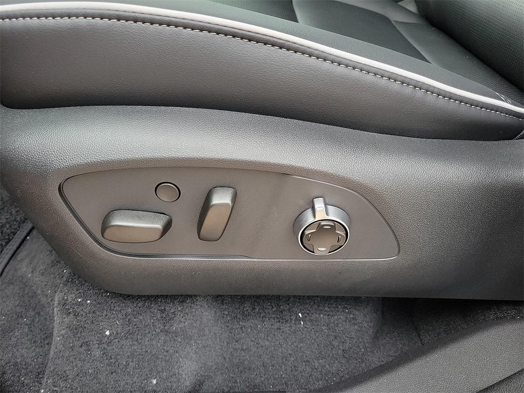 new 2025 Buick Enclave car, priced at $62,250
