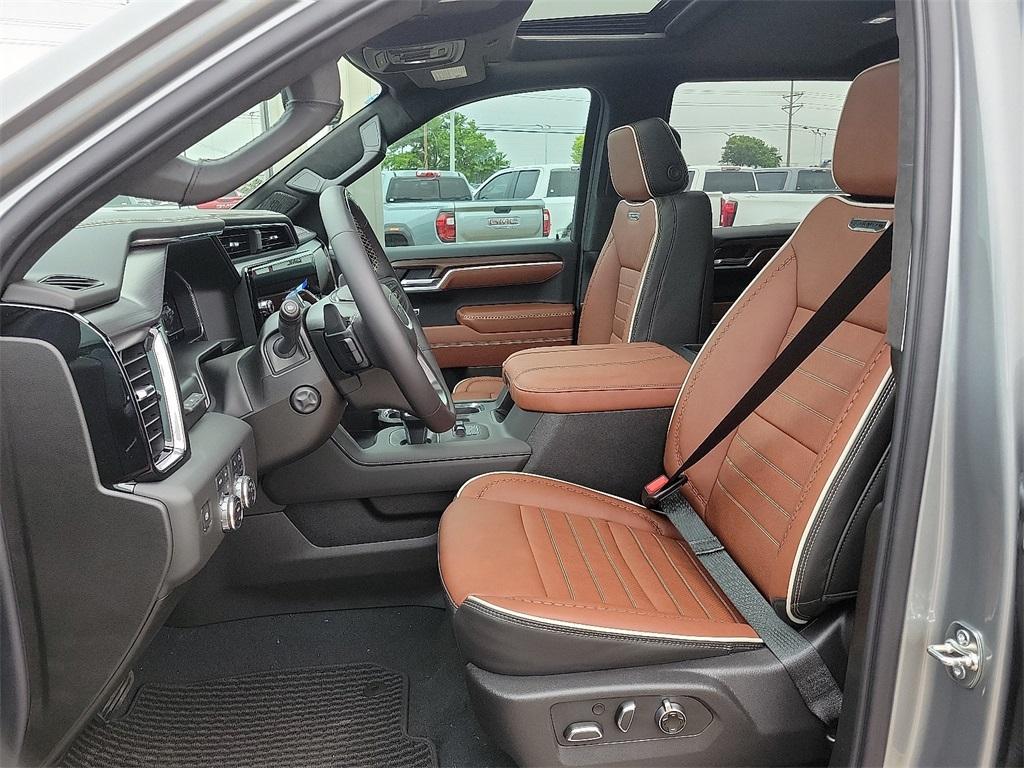 new 2025 GMC Sierra 1500 car, priced at $78,574