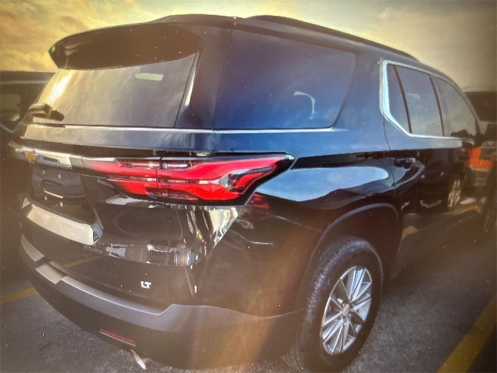 used 2023 Chevrolet Traverse car, priced at $29,660