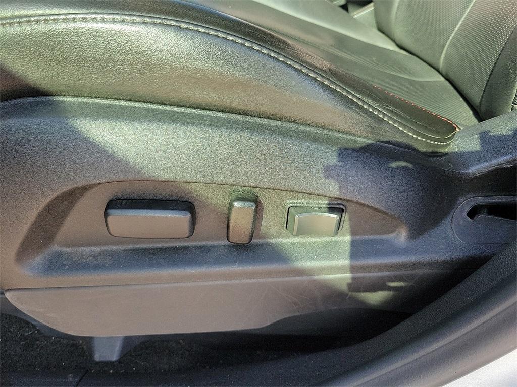 used 2015 Chevrolet Equinox car, priced at $14,999