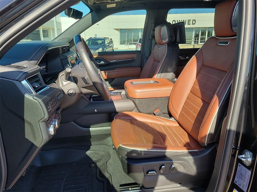 used 2024 GMC Yukon XL car, priced at $97,000
