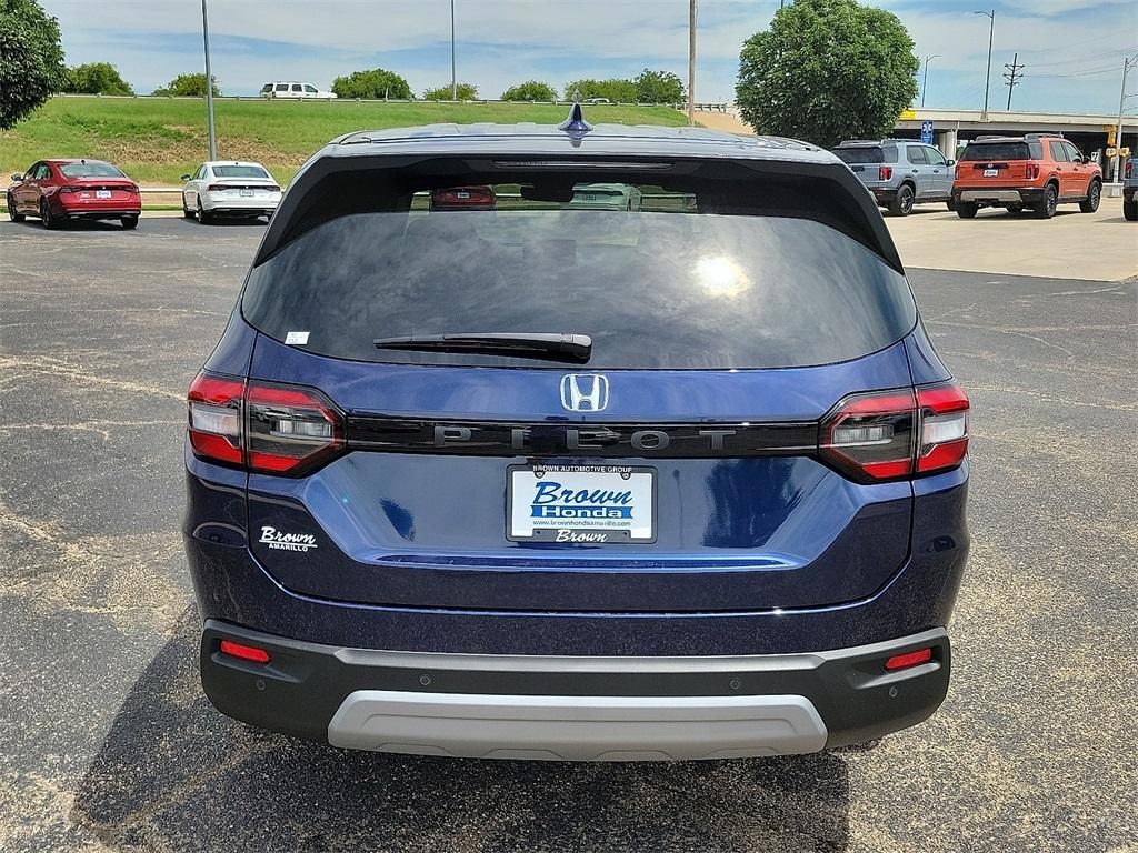 new 2025 Honda Pilot car, priced at $44,750