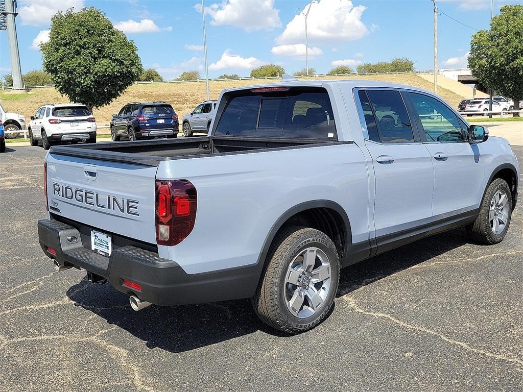new 2025 Honda Ridgeline car, priced at $43,781