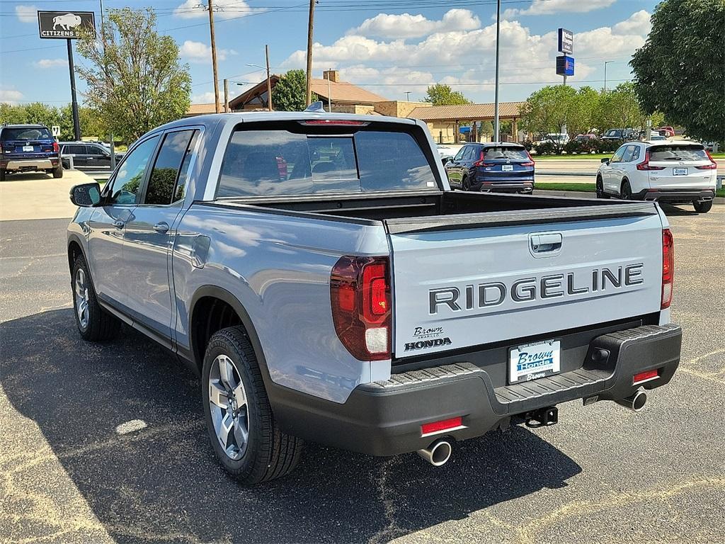 new 2025 Honda Ridgeline car, priced at $43,781