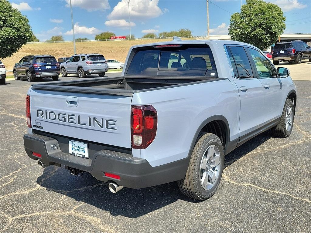 new 2025 Honda Ridgeline car, priced at $43,781