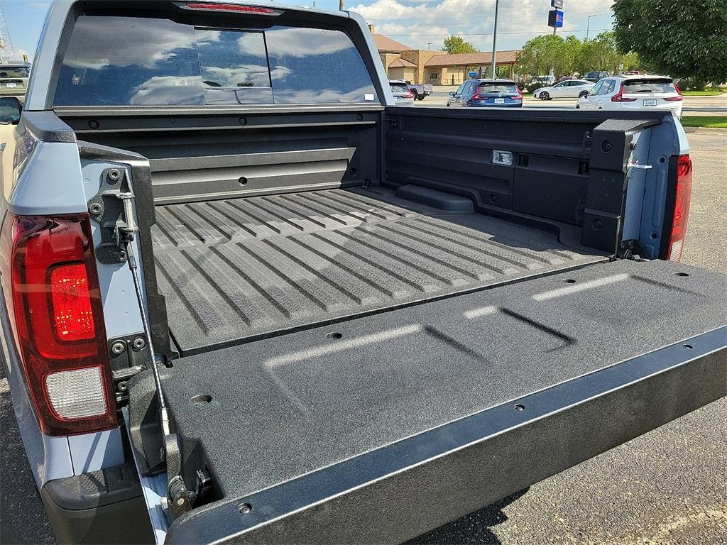new 2025 Honda Ridgeline car, priced at $43,781