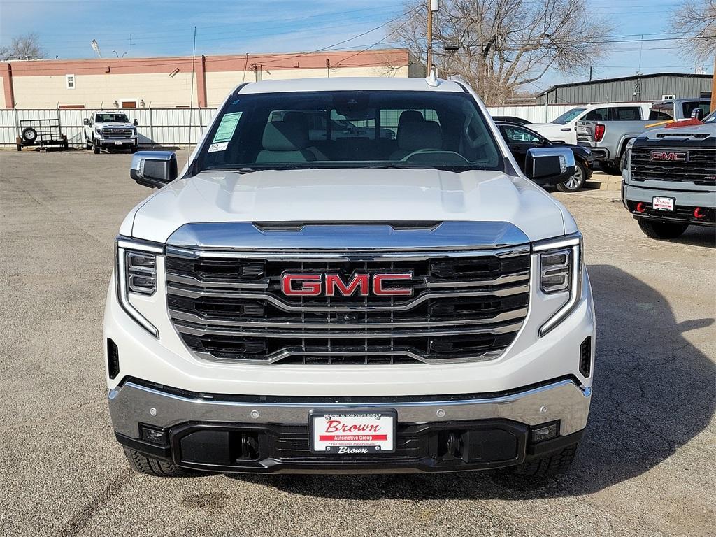 new 2025 GMC Sierra 1500 car, priced at $61,800