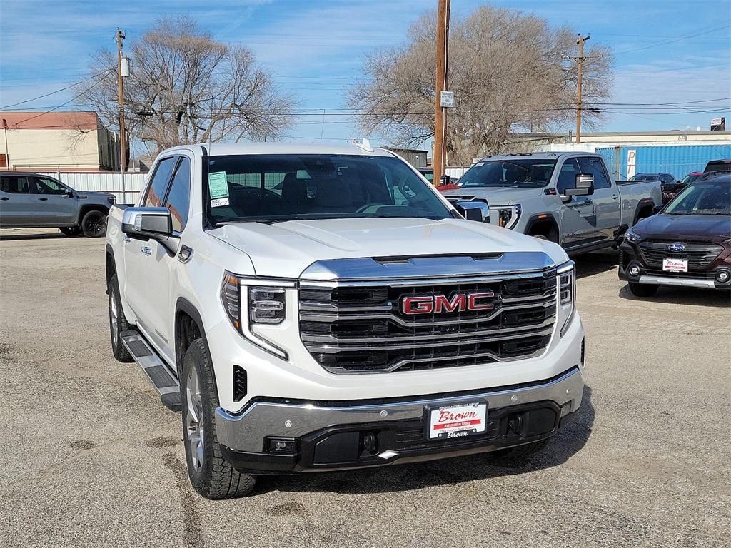 new 2025 GMC Sierra 1500 car, priced at $61,800