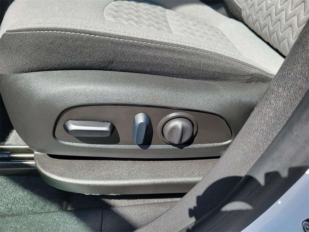 used 2023 Chevrolet Equinox car, priced at $23,570