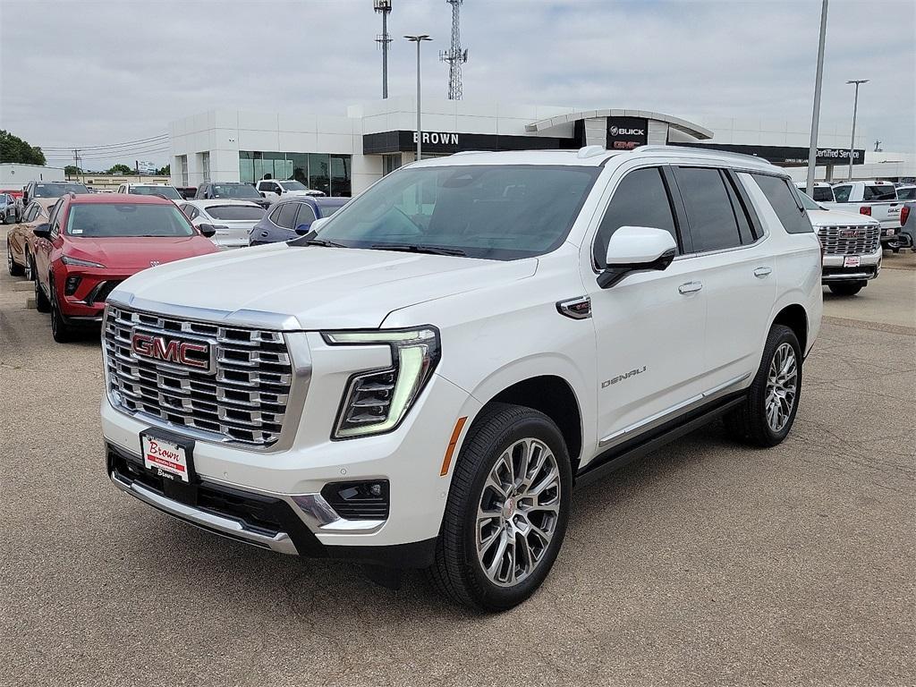 new 2025 GMC Yukon car, priced at $92,536