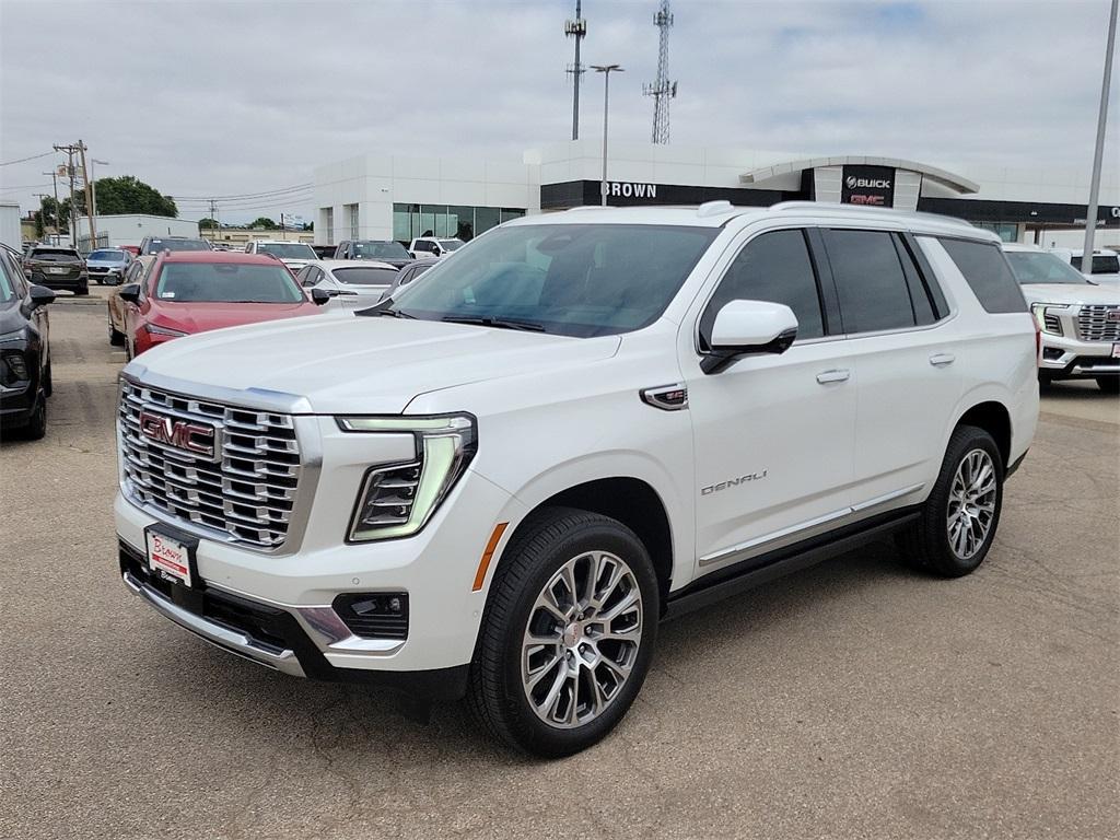 new 2025 GMC Yukon car, priced at $92,536