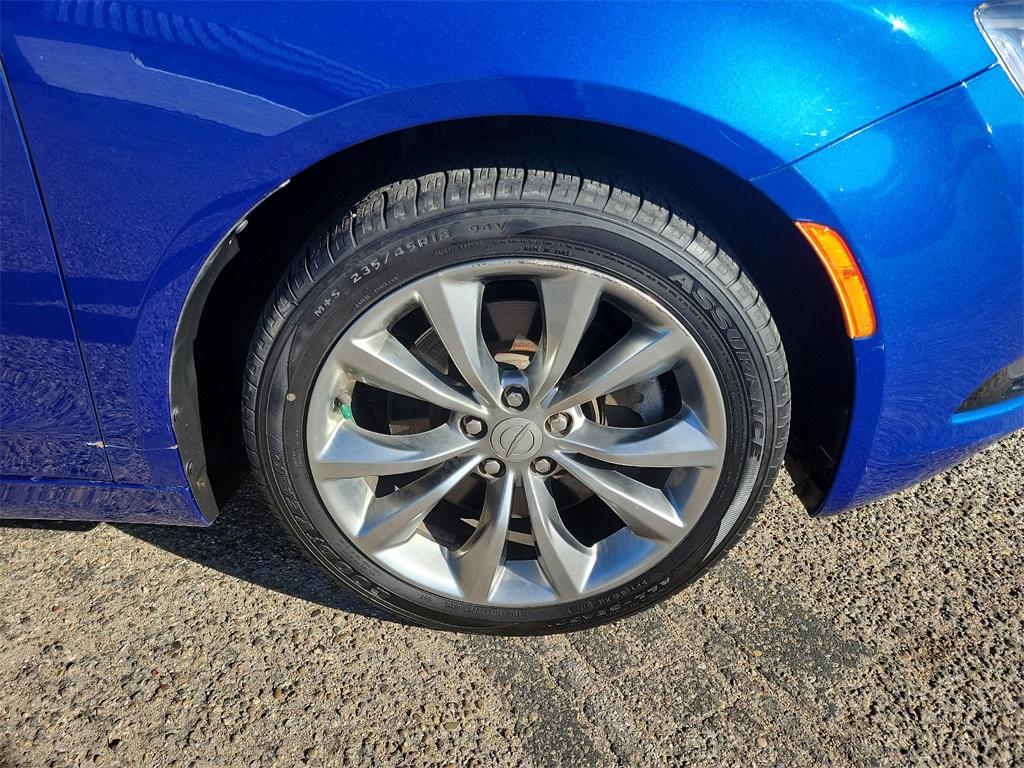 used 2015 Chrysler 200 car, priced at $12,979