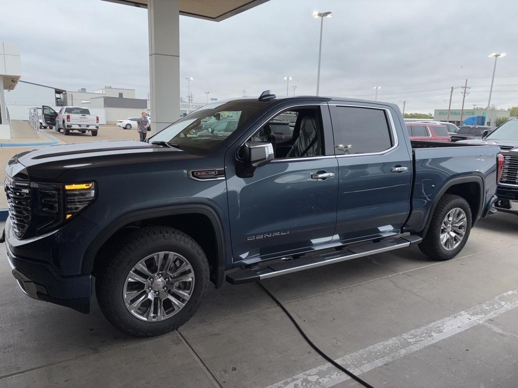 new 2026 GMC Sierra 1500 car, priced at $70,603