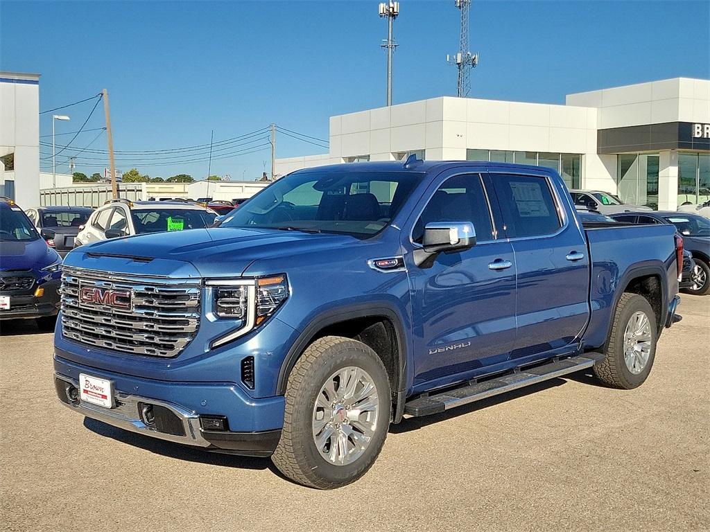 new 2026 GMC Sierra 1500 car, priced at $70,603