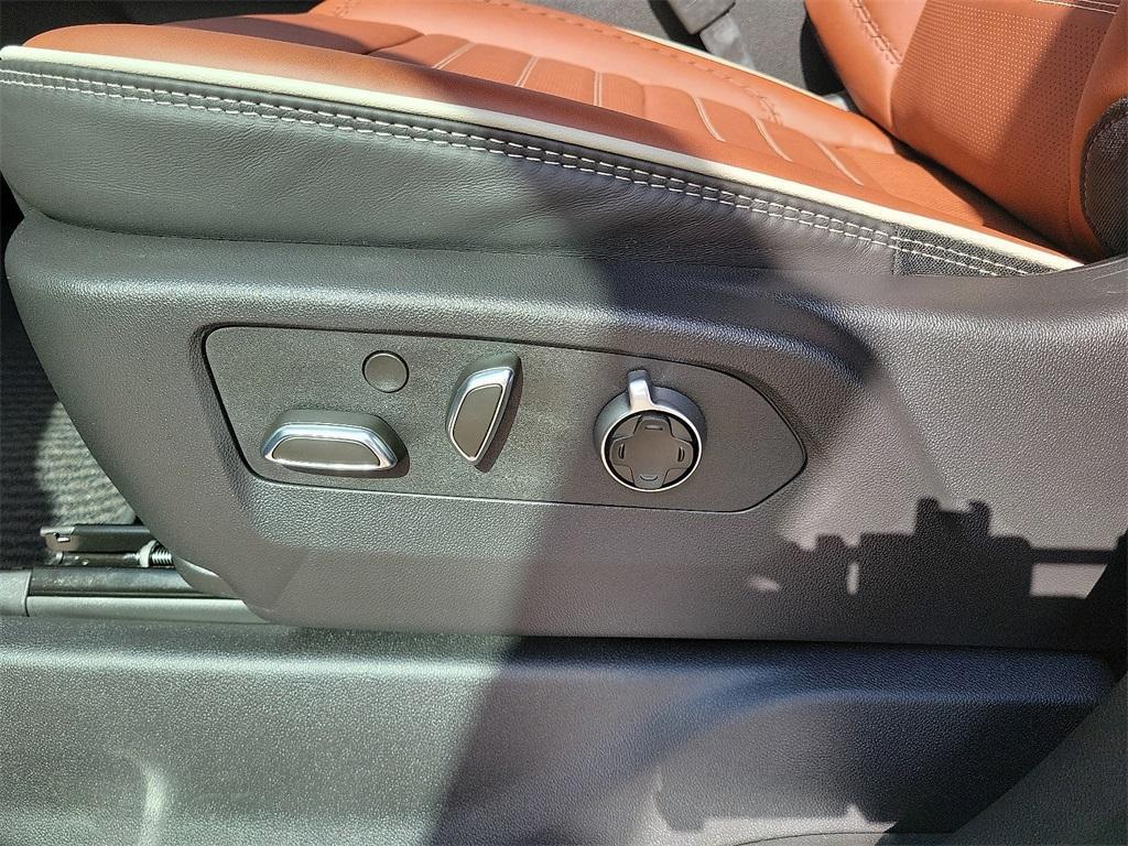 new 2025 GMC Sierra 2500 car, priced at $96,643