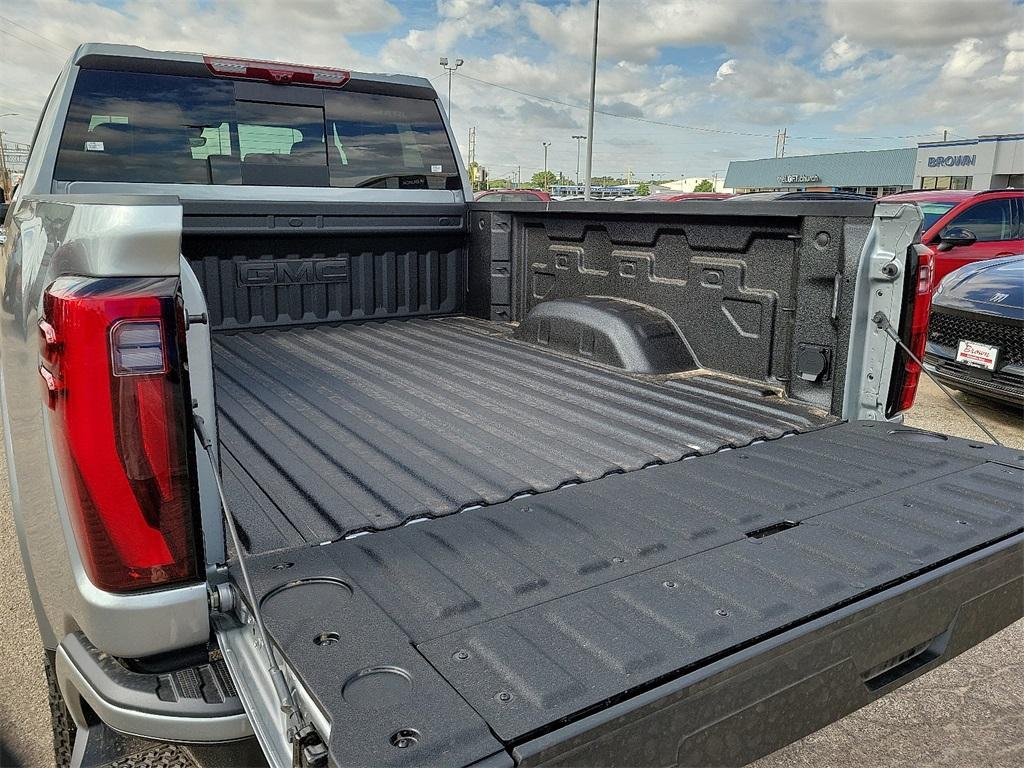 new 2025 GMC Sierra 2500 car, priced at $96,643
