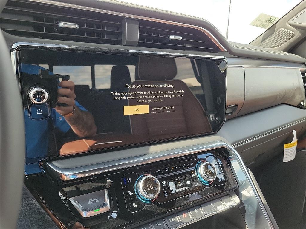 new 2025 GMC Sierra 2500 car, priced at $96,643