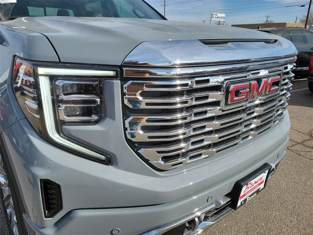 new 2025 GMC Sierra 1500 car, priced at $70,979