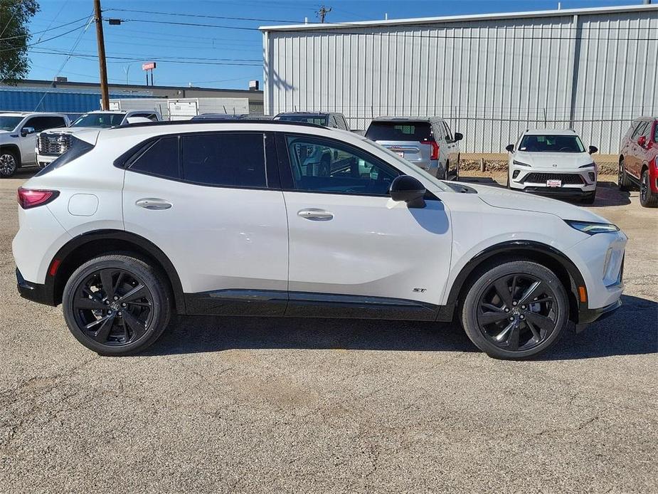 new 2024 Buick Envision car, priced at $39,400