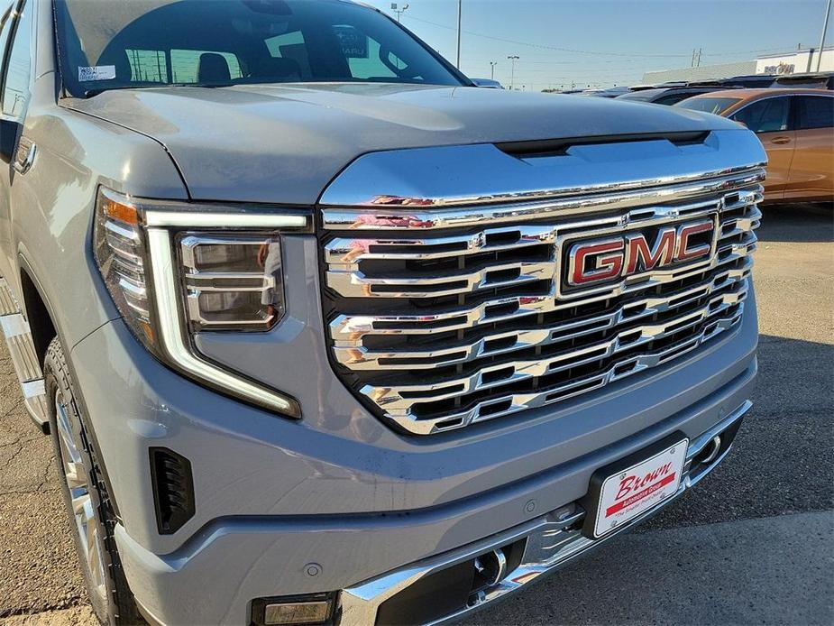 new 2025 GMC Sierra 1500 car, priced at $74,110