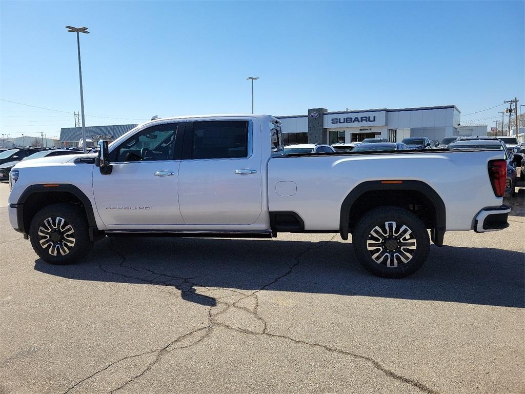 new 2025 GMC Sierra 3500 car, priced at $96,136