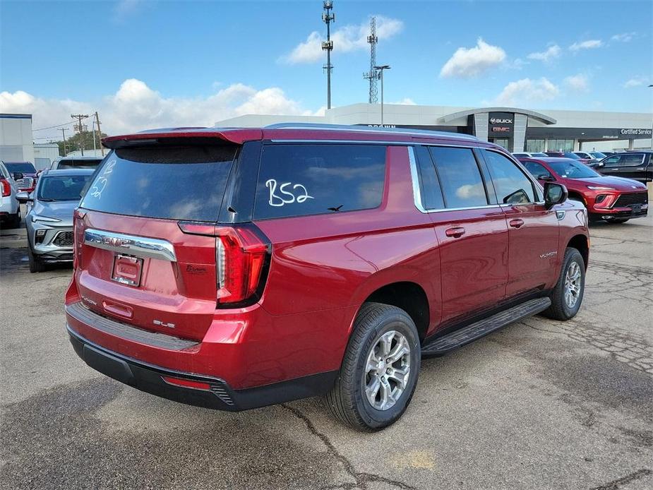 new 2024 GMC Yukon XL car, priced at $66,284