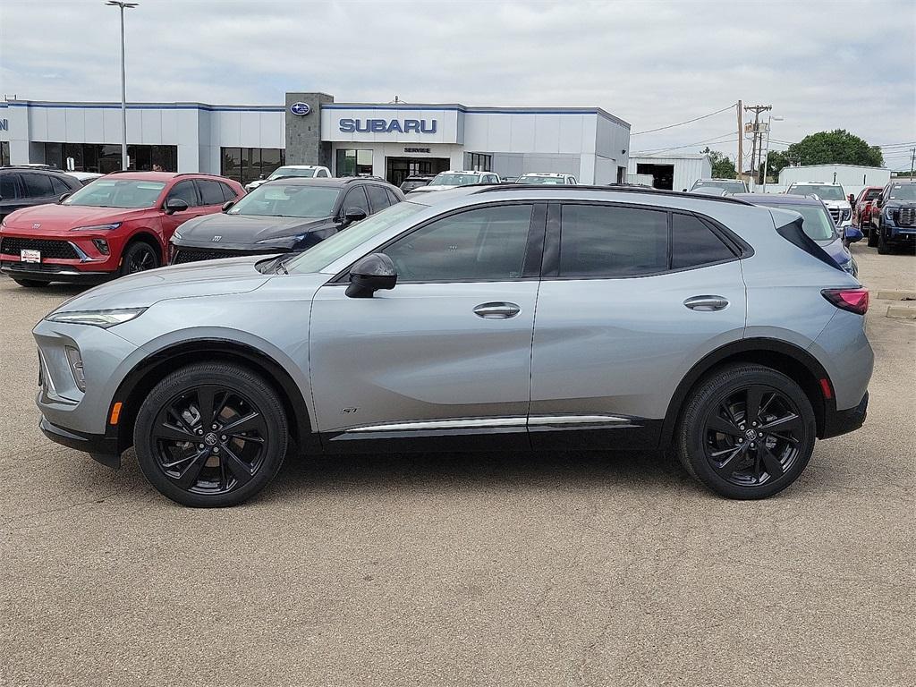 new 2025 Buick Envision car, priced at $36,999