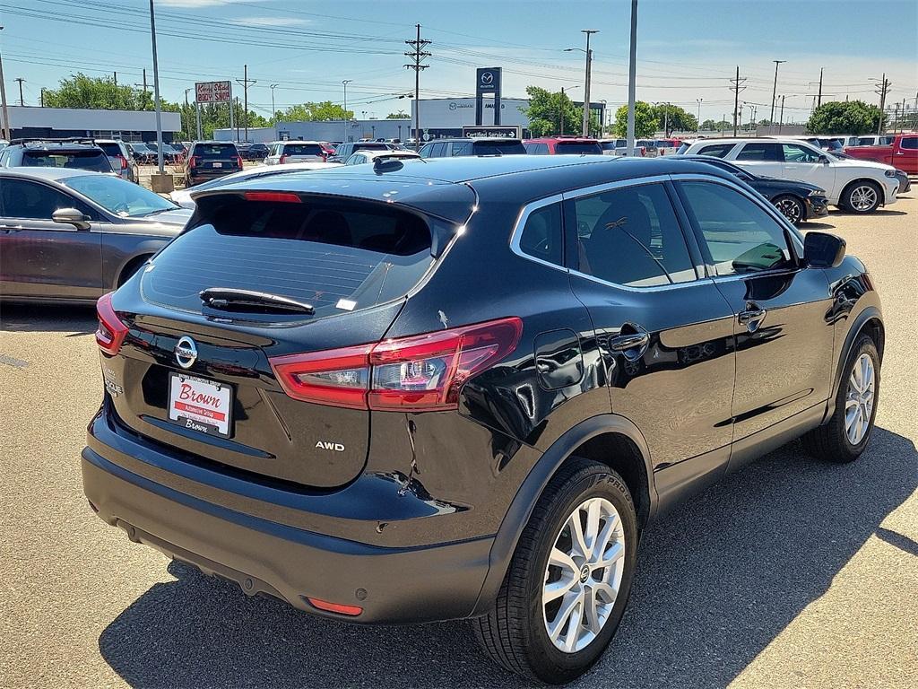 used 2021 Nissan Rogue Sport car, priced at $15,462