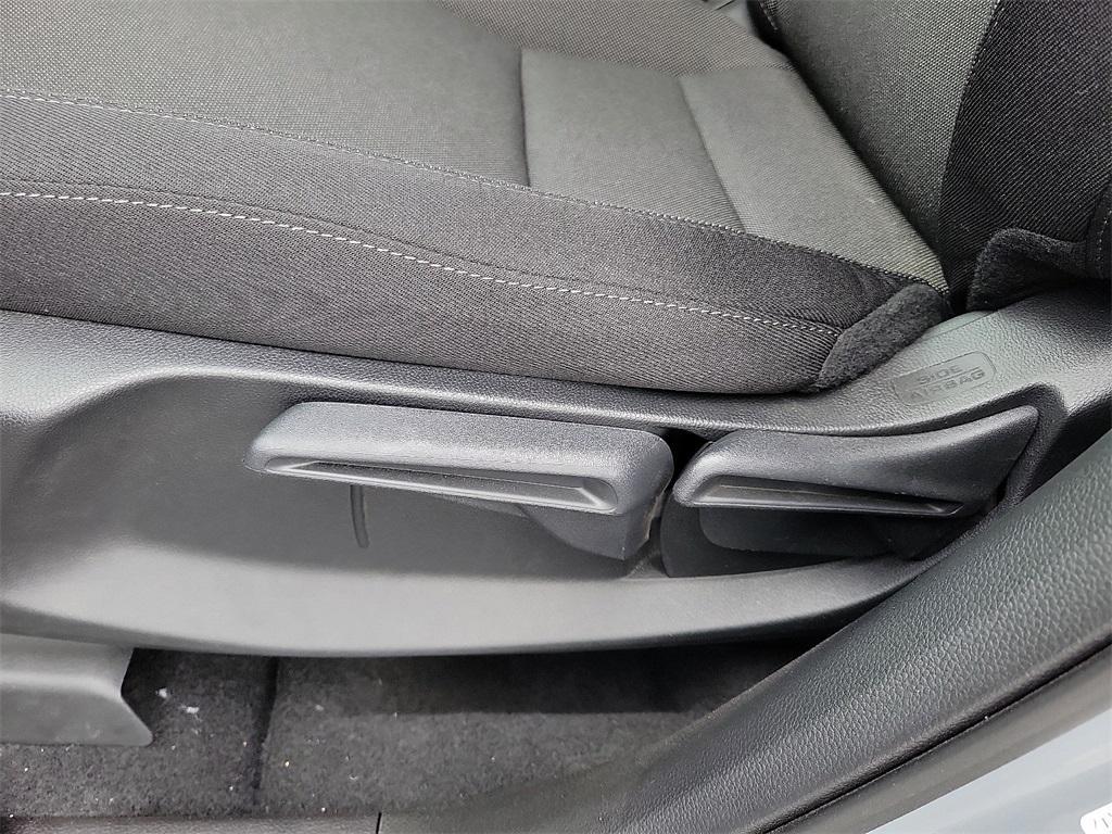 new 2025 Honda CR-V car, priced at $31,750