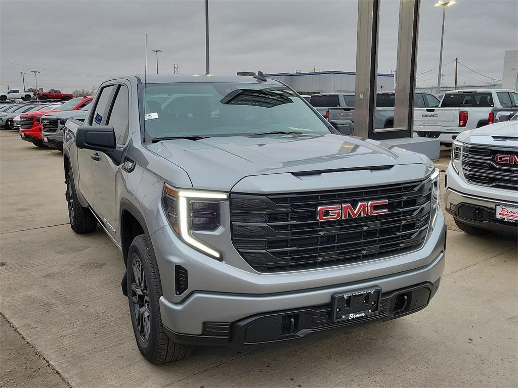 new 2025 GMC Sierra 1500 car, priced at $51,272