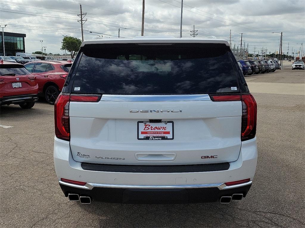 new 2025 GMC Yukon car, priced at $94,125