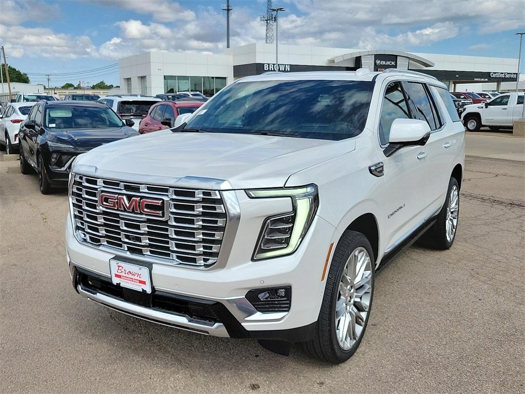 new 2025 GMC Yukon car, priced at $93,625