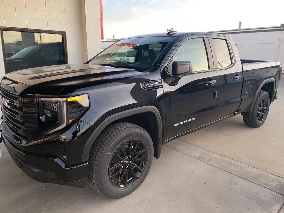 new 2025 GMC Sierra 1500 car, priced at $49,964