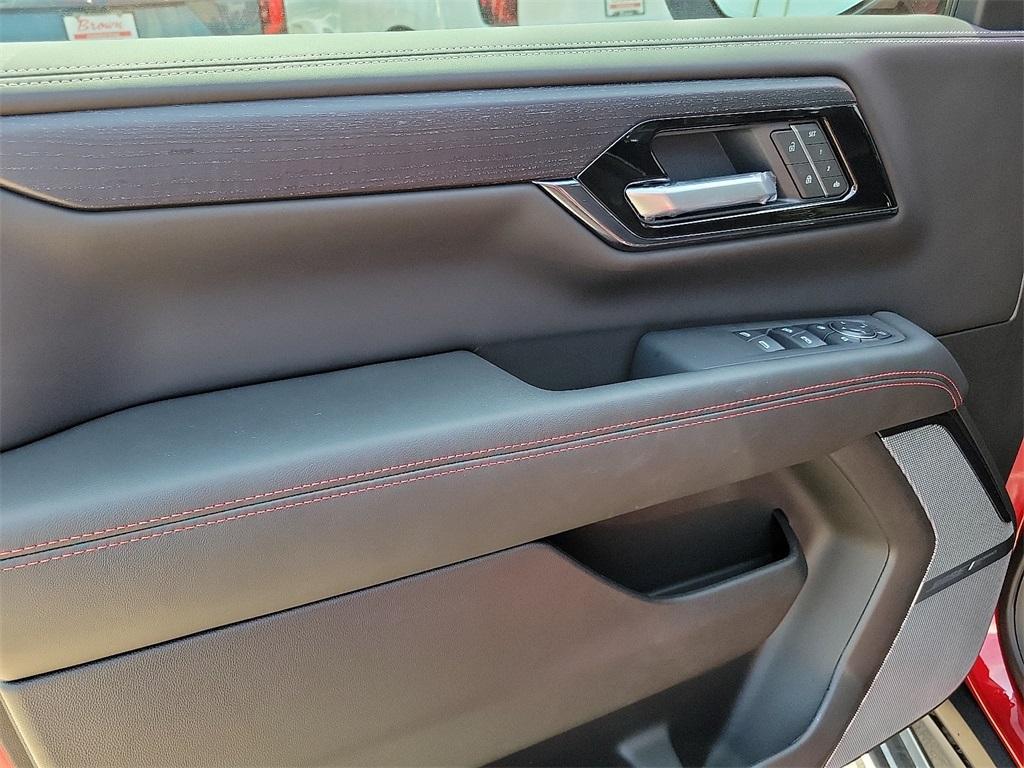 new 2025 GMC Yukon car, priced at $98,934