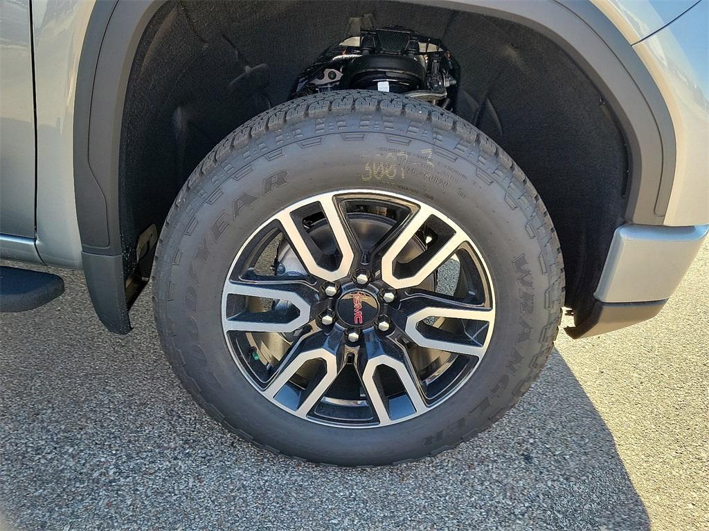 new 2026 GMC Sierra 1500 car, priced at $69,106