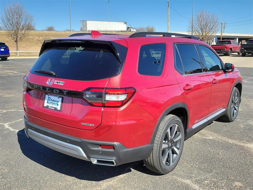 new 2025 Honda Pilot car, priced at $49,960