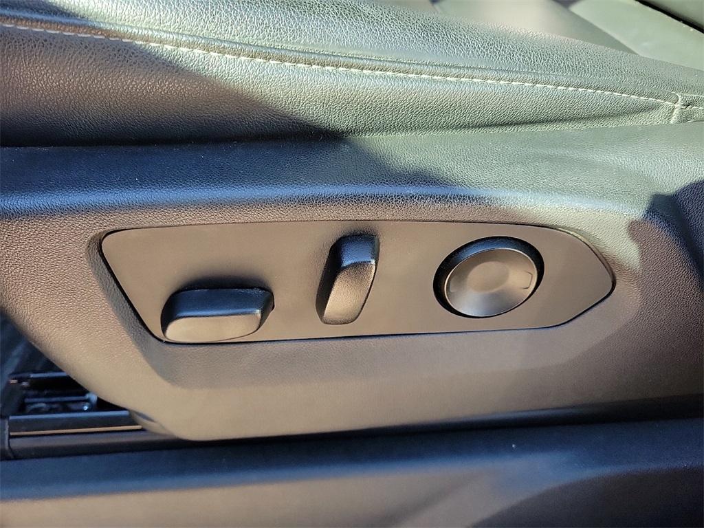 used 2022 GMC Sierra 1500 car, priced at $39,980